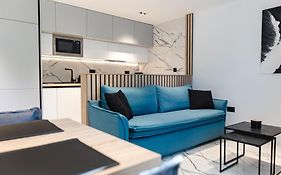 Sunset Bay Luxury Apartment